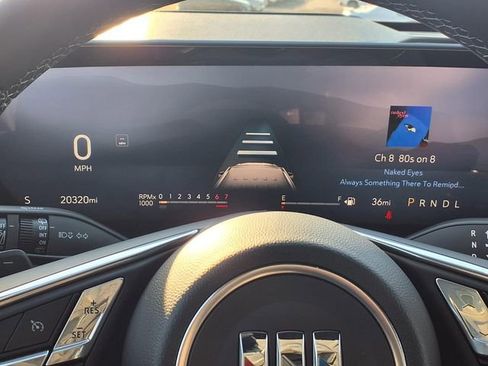 Certified 2025 Buick Enclave Preferred image 17