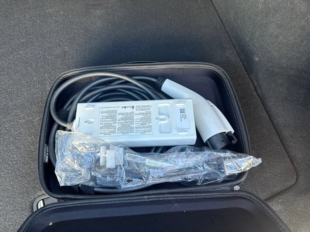 Used 2023 Cadillac Lyriq 2WD image 43