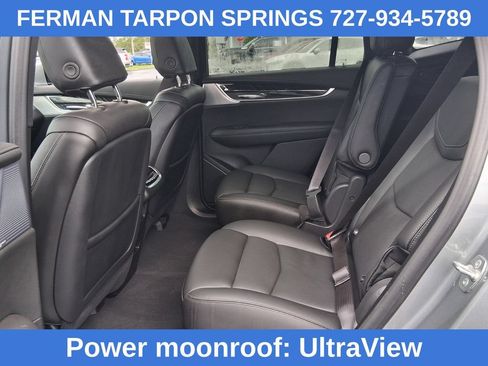 Used 2024 Cadillac XT6 Premium Luxury FWD image 16