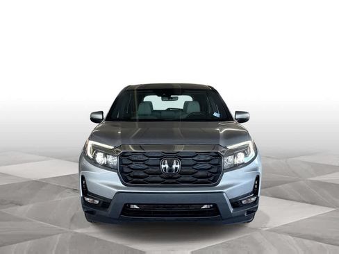 Used 2023 Honda Passport EX-L image 3