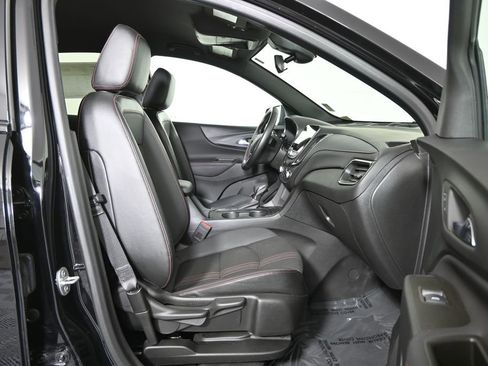 Used 2023 Chevrolet Equinox RS image 13
