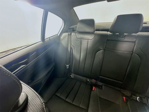 Used 2021 BMW 530i w/ Convenience Package image 12