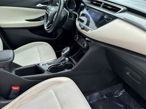 Used 2022 Buick Encore GX Preferred w/ Sport Touring Package image 19