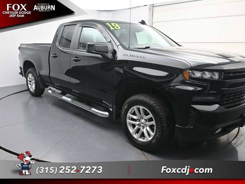 Used 2019 Chevrolet Silverado 1500 RST w/ All-Star Edition AWD/4WD image 2