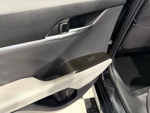 Used 2024 Toyota Camry LE image 17