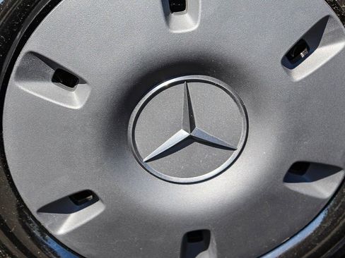 Used 2024 Mercedes-Benz Sprinter 144 Cargo image 19