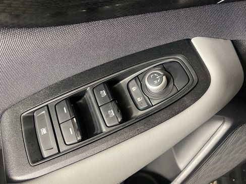 Certified 2025 Subaru Outback Premium AWD/4WD image 31