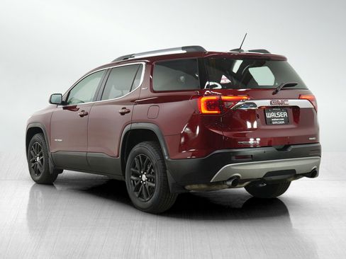 Used 2018 GMC Acadia SLT AWD/4WD image 3