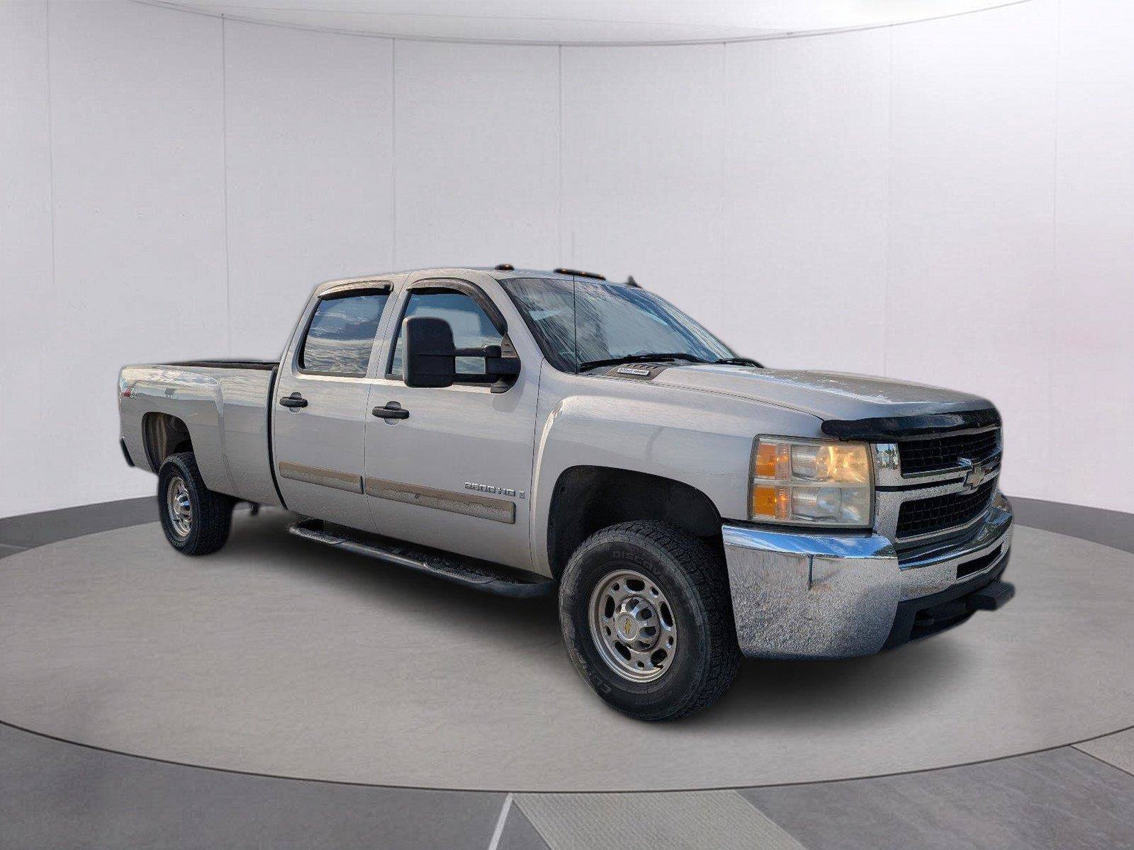 Used 2007 Chevrolet Silverado 2500 LT w/ Suspension Package, Off-Road AWD/4WD image 9