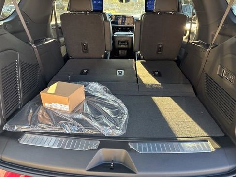 New 2026 Chevrolet Tahoe Premier image 34