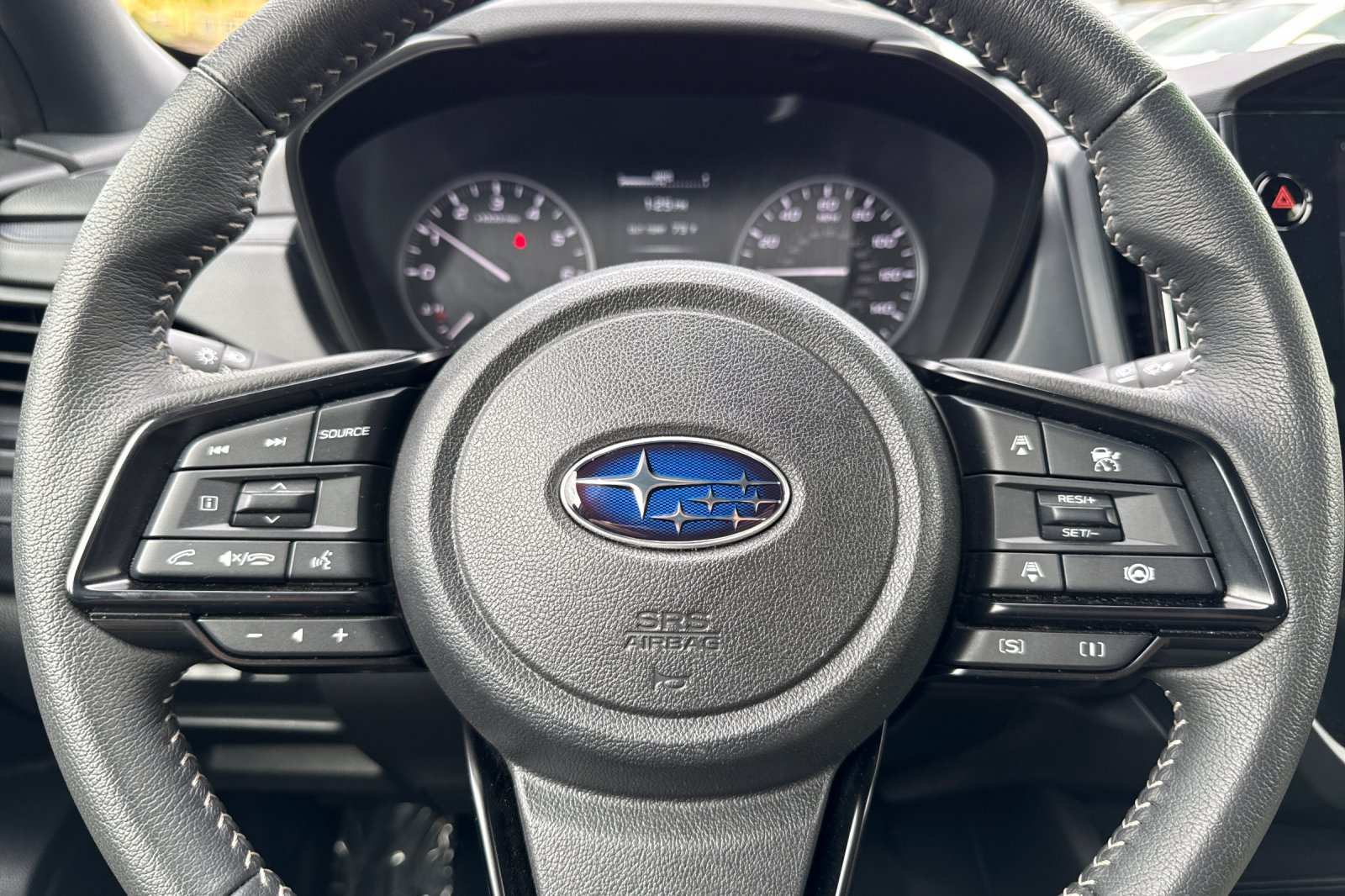 Used 2025 Subaru Forester Premium AWD/4WD image 23