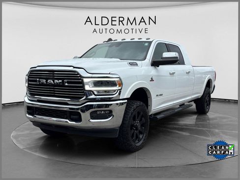 Used 2022 RAM 2500 Laramie AWD/4WD image 1