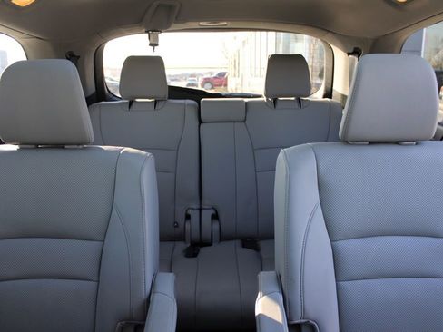 Used 2019 Honda Pilot Elite image 30