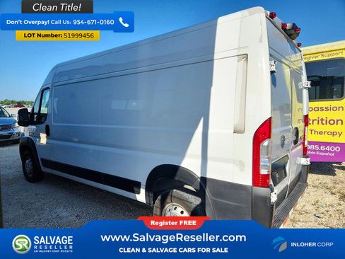 Used 2021 RAM ProMaster 2500 w/ Convenience Group FWD image 3