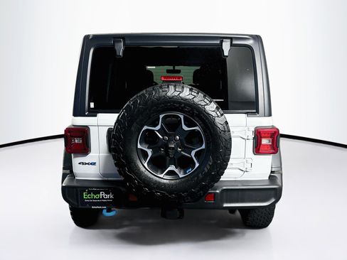 Used 2023 Jeep Wrangler Unlimited Rubicon 4xe w/ Cold Weather Group AWD/4WD image 7