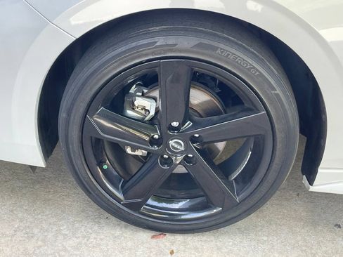 Used 2024 Nissan Sentra SR FWD image 31