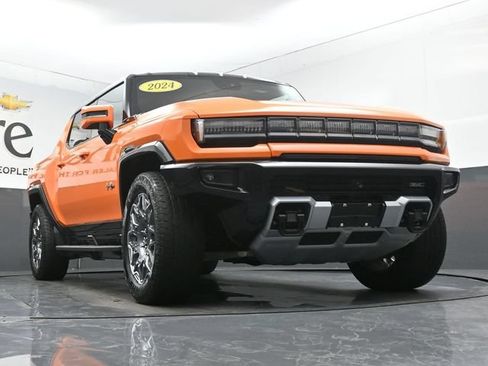 Used 2024 GMC Hummer EV 3X AWD/4WD image 3