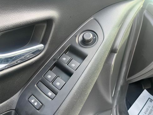 Used 2020 Chevrolet Trax LS w/ Tint and Cruise Package image 19