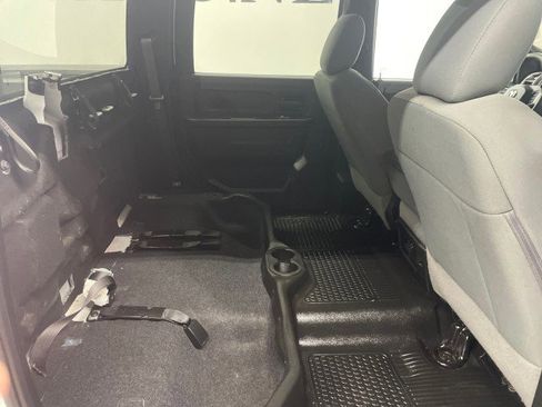 Used 2021 RAM 5500 Tradesman w/ Chrome Appearance Group image 25