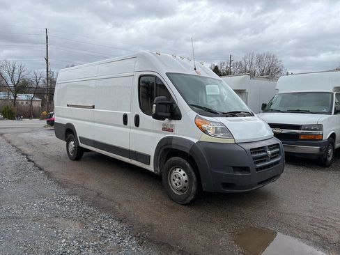 Used 2018 RAM ProMaster 3500 w/ Mopar Trailer Tow Group image 13