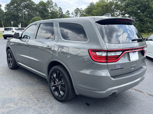 Used 2021 Dodge Durango R/T w/ Blacktop Package RWD image 7