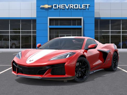 New 2027 Chevrolet Corvette Grand Sport w/ Z52 Sport Performance Package RWD image 6