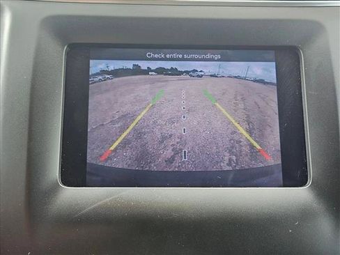 Used 2019 Jeep Cherokee Latitude w/ Popular Appearance Group FWD image 13