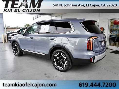 Used 2024 Kia Telluride EX FWD image 7