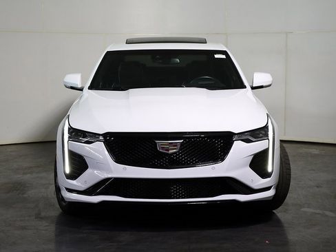 Used 2023 Cadillac CT4 V w/ Navigation Package image 9