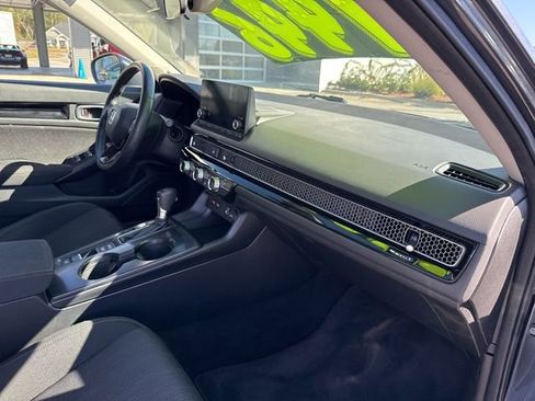 Used 2023 Honda Civic EX image 25