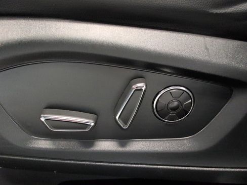 Used 2020 Ford Explorer ST w/ ST Street Pack image 15