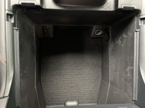 Certified 2025 Ford Expedition Max Active image 31