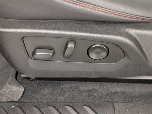 Used 2023 Chevrolet Colorado Z71 w/ Z71 Convenience Package 2 image 14