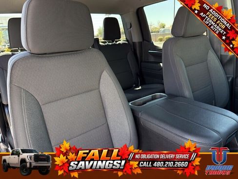 Used 2023 Chevrolet Silverado 1500 RST w/ Redline Edition AWD/4WD image 29