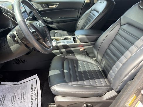 Used 2022 Ford Edge SEL w/ Convenience Package AWD/4WD image 9