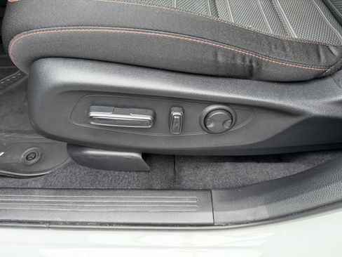 Used 2024 Honda CR-V Sport image 18