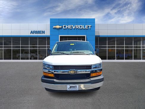 Certified 2024 Chevrolet Express 2500 w/ Driver Convenience Package RWD image 3