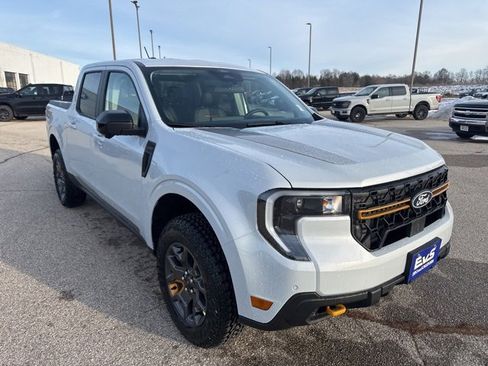 New 2026 Ford Maverick Tremor image 3