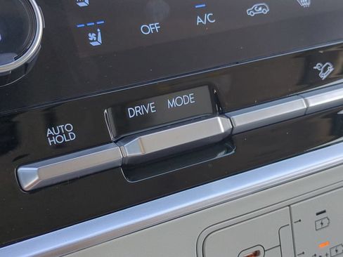 New 2027 Hyundai Santa Fe Calligraphy FWD image 32