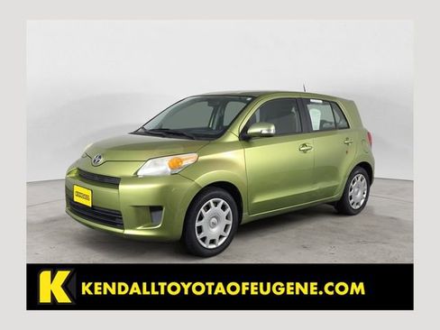Used 2009 Scion xD image 1