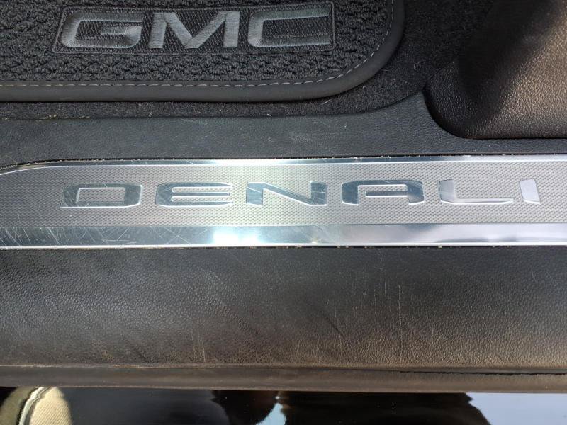 Used 2024 GMC Sierra 1500 Denali AWD/4WD image 5