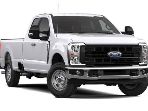 New 2026 Ford F250 XL w/ XL Chrome Package image 4