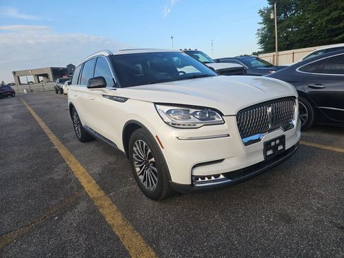 Used 2022 Lincoln Aviator Reserve w/ Equipment Group 201A RWD image 3
