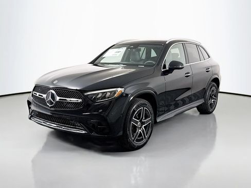 New 2026 Mercedes-Benz GLC 300 4MATIC image 3