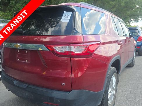Used 2021 Chevrolet Traverse LT FWD image 4