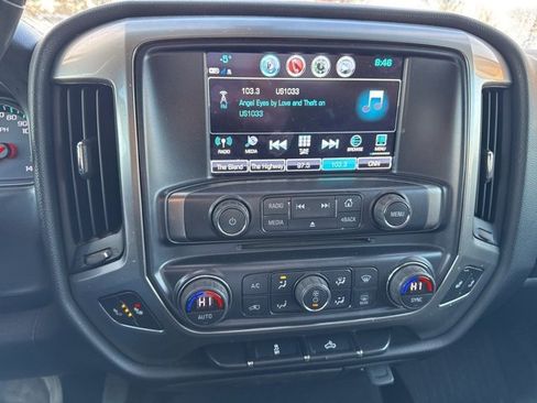 Used 2018 Chevrolet Silverado 1500 LT w/ All Star Edition image 15