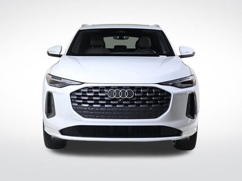 Used 2025 Audi Q5 Premium Plus w/ Premium Plus image 8