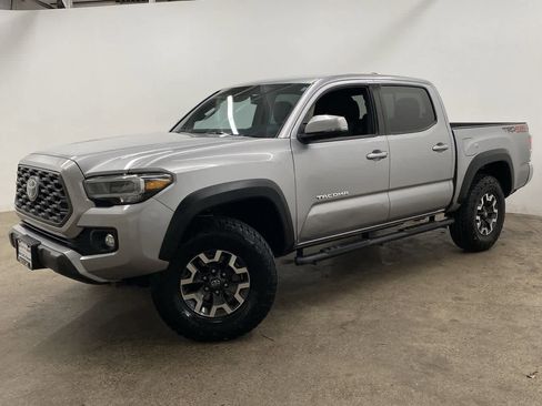 Used 2021 Toyota Tacoma TRD Off-Road image 1