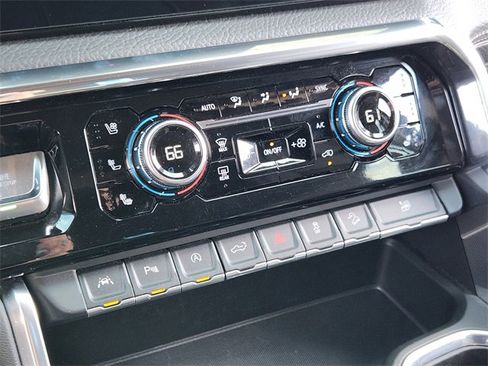 Used 2024 GMC Sierra 1500 Denali w/ Denali Reserve Package image 30