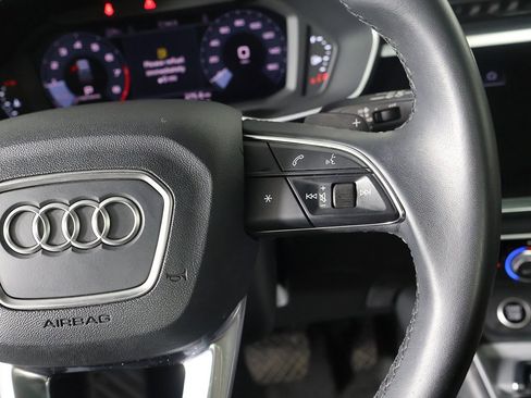 Used 2023 Audi Q3 2.0T Premium w/ Convenience Package image 39